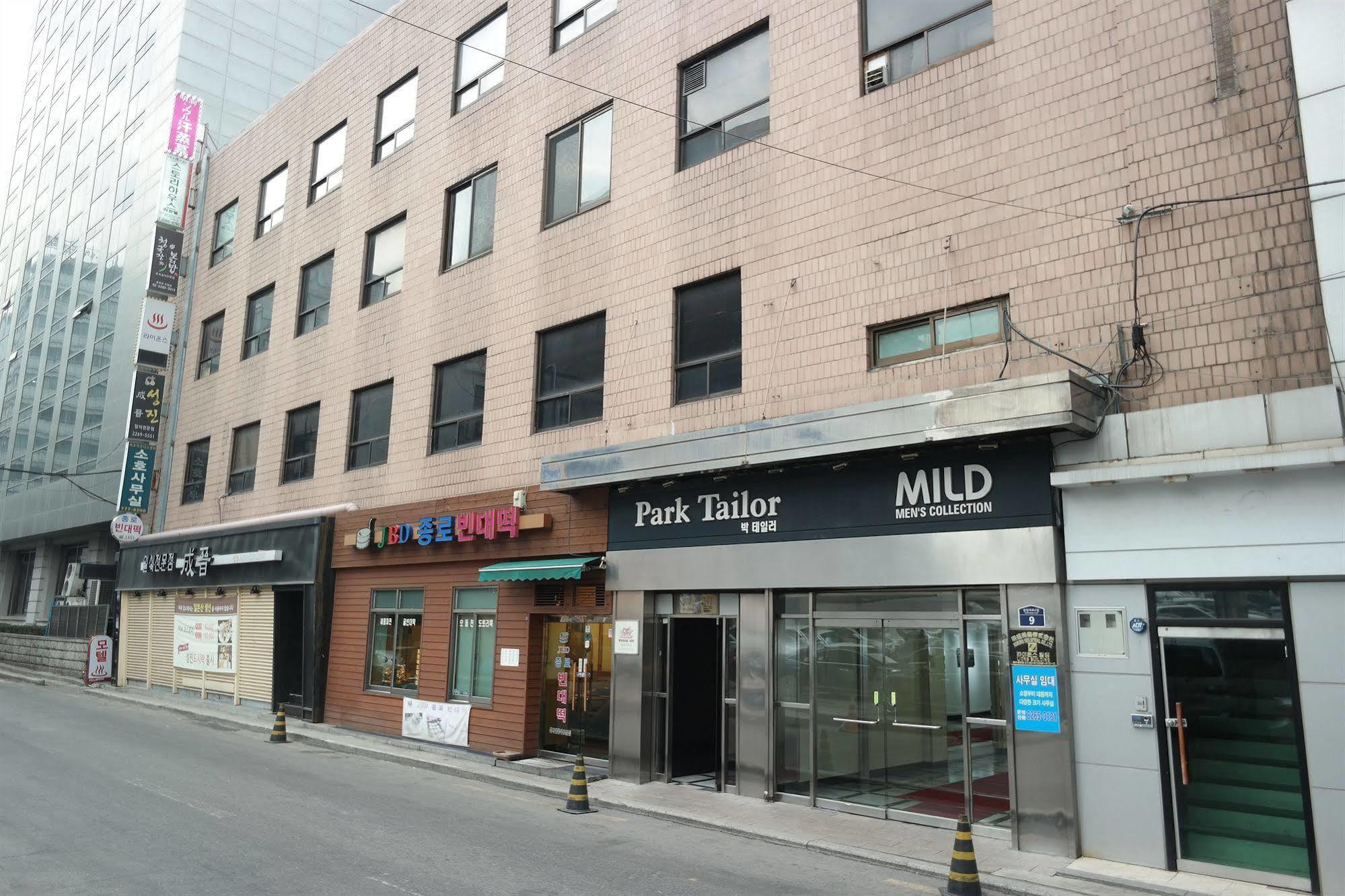 Storyhouse Myeongdong Hotel Seoul Ngoại thất bức ảnh